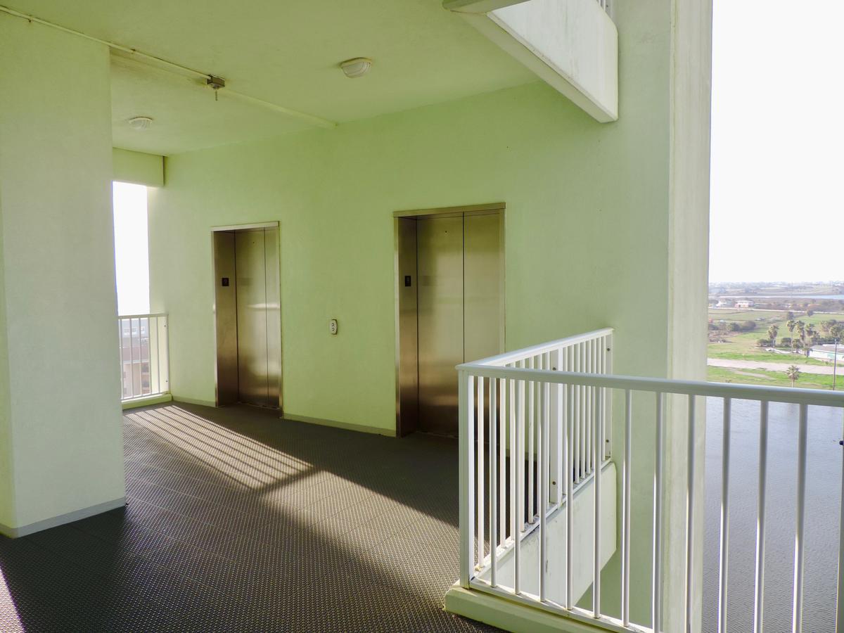 Luxury Oceanfront Condo In Ocean Grove Galveston Exterior foto